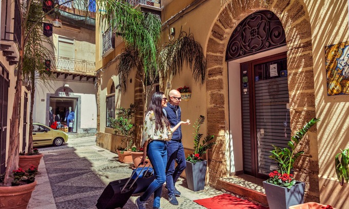 Sciacca Historic Centre Cama Y Desayuno | Garibaldi Relais