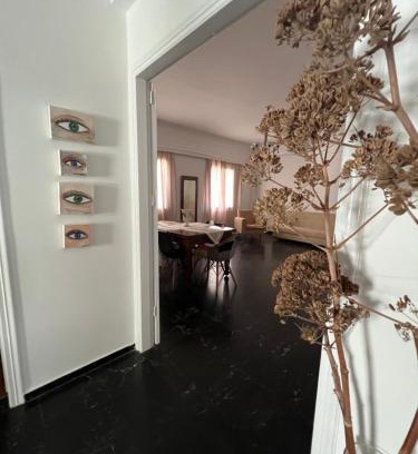 Ormos Korthiou Apartamento | garlichome