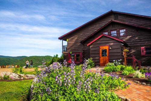 North River Complejo | Garnet Hill Lodge