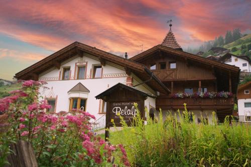 Santa Cristina Val Gardena Cama Y Desayuno | Garni Hotel Belalp