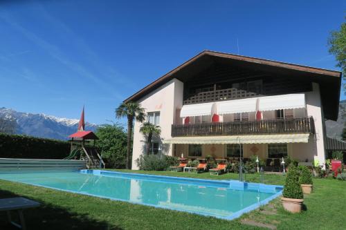 Lana Hotel | Garni Hotel Burgleitenhof