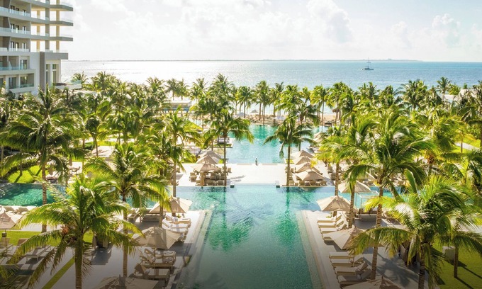 Playa Mujeres Complejo | Garza Blanca Resort & Spa Cancun - All Inclusive