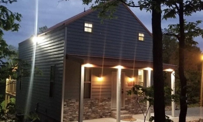 Richland Cabina | Gasconade Skyview Cabins. Sleep 9 people. 21 miles from Fort Leonard Wood