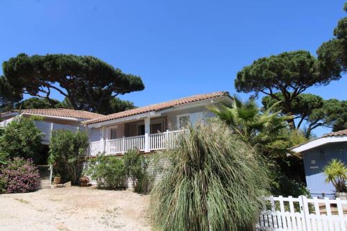 Gassin Villa | GASMIM41 - Golfe de St-Tropez - Chalet 3 chambres climatisé dans domaine privé