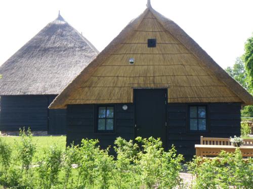 Dwingeloo Casa | Gastenverblijf Lheederhof Lodge 3