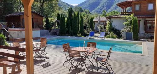 Borlova Casa | Gasthaus Maria