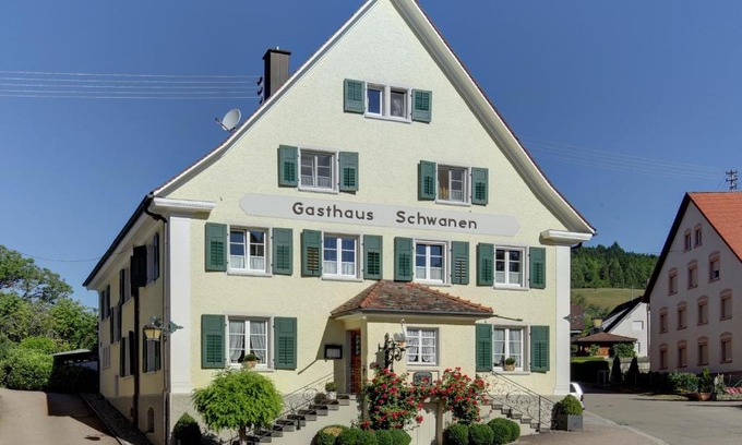 Stuehlingen Hotel | Gasthaus Schwanen & Villa Pfarrhus