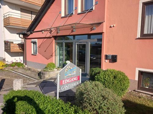 Knetzgau Casa | Gasthof Pension Zum Böhlgrund GmbH