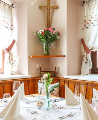 Straß in Steiermark Casa | Gasthof Sauer GmbH