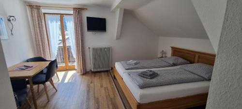 Garmisch-Partenkirchen Casa | Gasthof zum Rassen