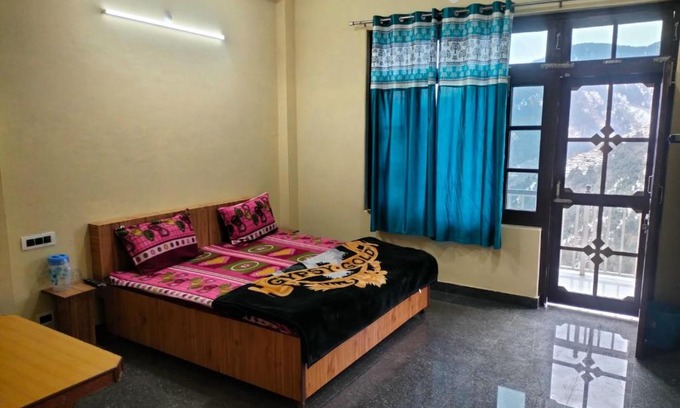 Khajjiar Casa | Gate valley home stay