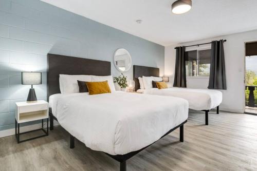 Harvie Heights Casa | Gateway Suites Private Double room Near Canmore and Banff