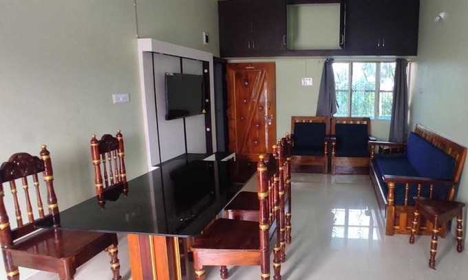 Puri Apartamento | Gaur Homestay Deluxe AC Suite