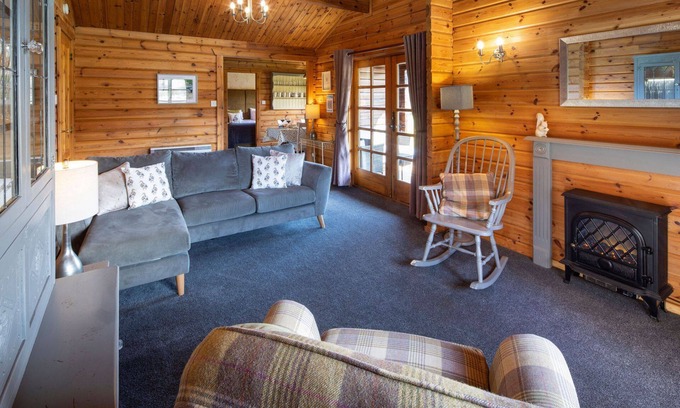 Kirkby Stephen Cabaña | Mallard "Birds" Luxury Log Cabin, jacuzzi y vistas a la montaña en el Parque Nacional