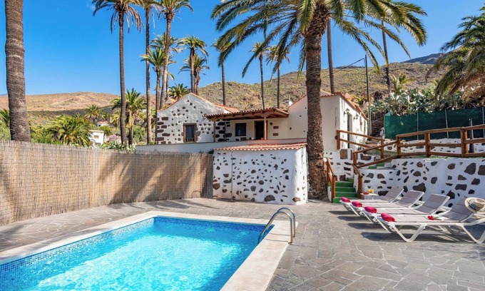 Santa Lucia Chalet De Esquí | GC0242 Casa de vacaciones con piscina privada en Santa Lucía
