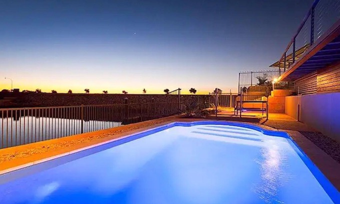Exmouth Casa | Piscina y embarcadero. Casa familiar muy bien equipada.