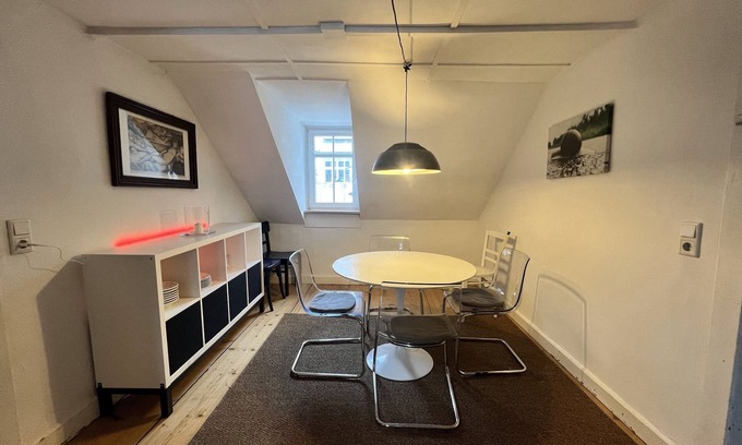 Emmendingen Apartamento | Gemütliche 2-zimmer-wohnung, Großer Garten, Zentral Gelegen