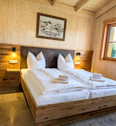 Brennberg Apartamento | Gemütliche Chalets & Ferienhäuser mit Sauna am Ferienhof Schiegl im bayrischen Wald