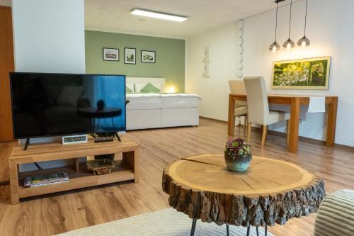 Weissenstein Apartamento | Gemütliche Ferienwohnung "Zum Kalten Feld"