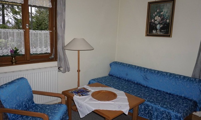 Bad Steben Apartamento | Acogedor apartamento (33m²) con servicio de pan cerca de Bad Steben