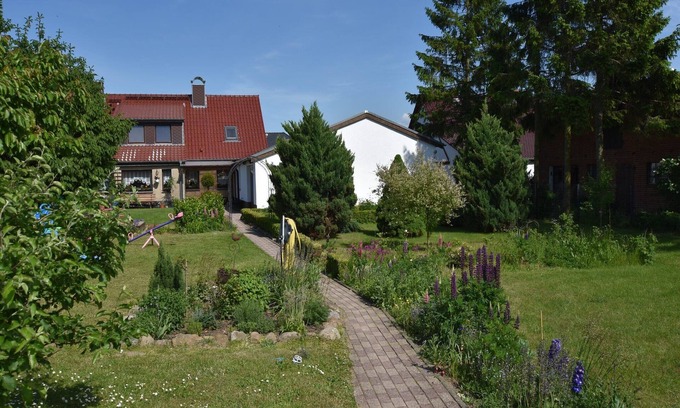 Blowatz Apartamento | Gemütliche Ferienwohnung mit Garten en Robertsdorf