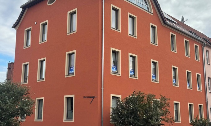 Meissen Apartamento | Gemütliche Ferienwohnung Familienfreundlich! Mit 2 Hochstühle + 2 Kinderbetten