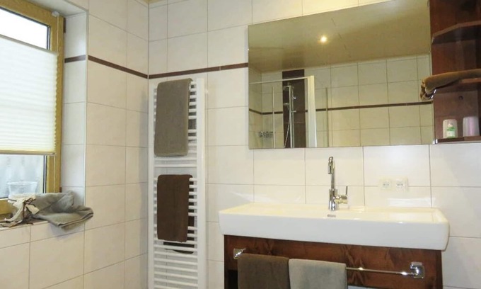 Thening Apartamento | Acogedor apartamento (55 m2) con excelentes vistas y servicio de pan.
