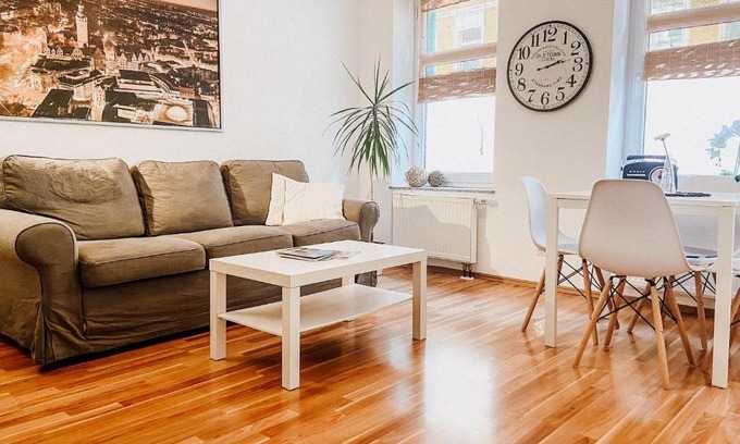 Lindenau Apartamento | Gemütliche FeWo mit Balkon