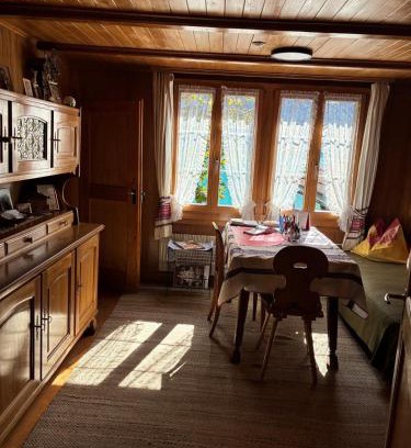 Niederried bei Interlaken Apartamento | Gemütliche und rustikale Ferienwohnung