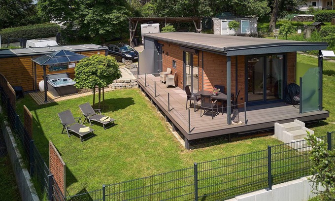 Braunfels Casa | Gemütliches 4 Ferienhaus mit Whirlpool, Fitness, Infrarotsauna, Ebike, Alpakas
