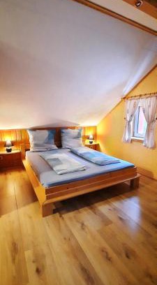 Tannenbergsthal Apartamento | Gemütliches Apartment am Gottesberg