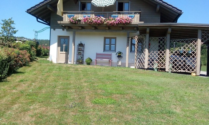Kammersdorf Apartamento | Acogedora casa de vacaciones (60m²) con balcón