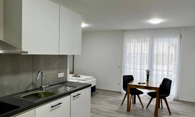 Gottmadingen Apartamento | Gemütliches GrenzAparment mit 2 Schlafmöglichkeiten direkt bei Schaffhausen