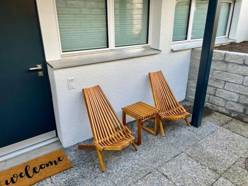 Buerglen Apartamento | Gemütliches Studio mit Sitzplatz
