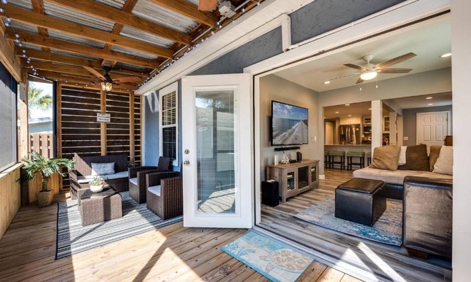 Jacksonville Beach Casa | Gem 3