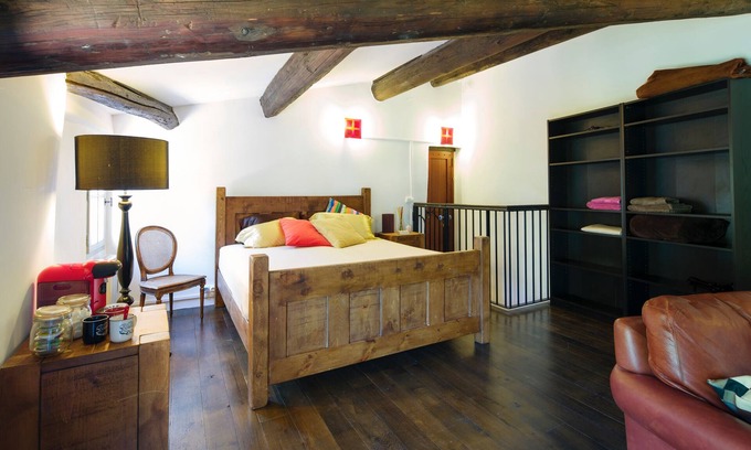 Saint-Guilhem-le-Desert Casa | Gema de una casa rural para 5 con jardín en el corazón de la mágica St. Guilhem le Désert.