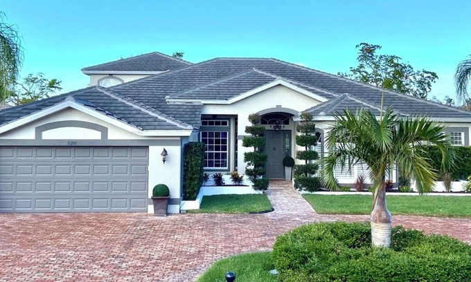 Heritage Palms Casa | Gem of Heritage Palms, Fort Myers -Country Club Paradise, Heated Pool, Resort