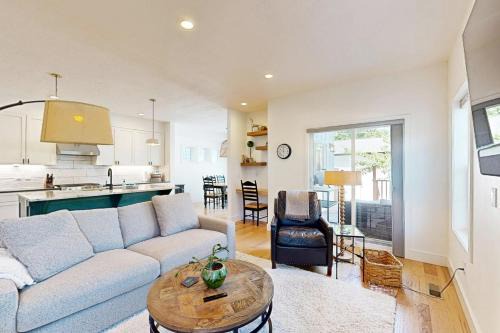 Sunset Casa | Gem State Getaway