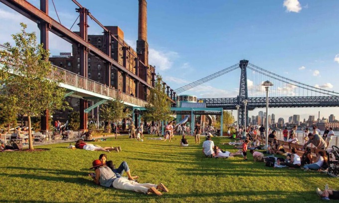 Williamsburg Apartamento | Gem. Williamsburg 2 bedroom. 1 stop to Manhattan.