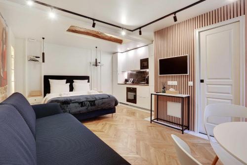 Montmartre Apartamento | GemBnB Luxury Apartment in Paris - Abbesses - Montmartre