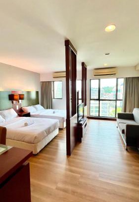 Kota Kinabalu Casa | Gemilang Studio Homesuites Near Ming Garden Hotel KK