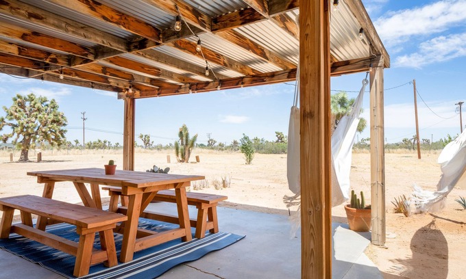 Yucca Valley Casa | 🌵Gemini Retreat- Enjoy a sky full of stars at this peaceful home 🌵