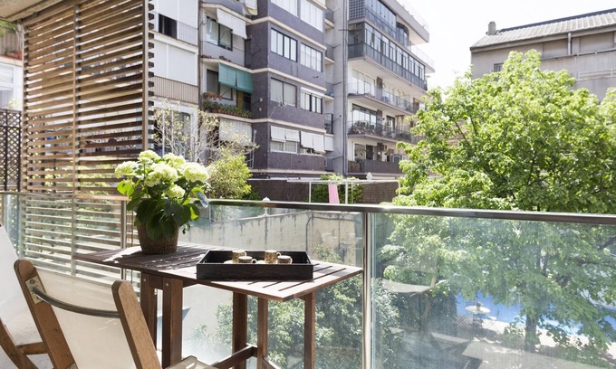 Sant Gervasi Apartamento | General Mitre Terraza 3 Habitaciones 6 pax y parking opcional - WiFi Gratis