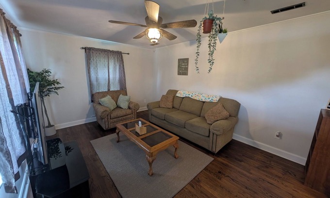 Ringgold Casa | General Retreat - near Historic Downtown Ringgold, GA