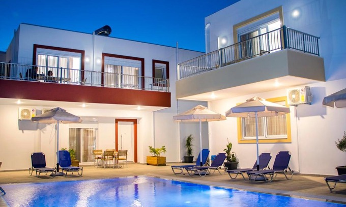 Gennadi Apartamento | Gennadi Gardens exclusive apartments