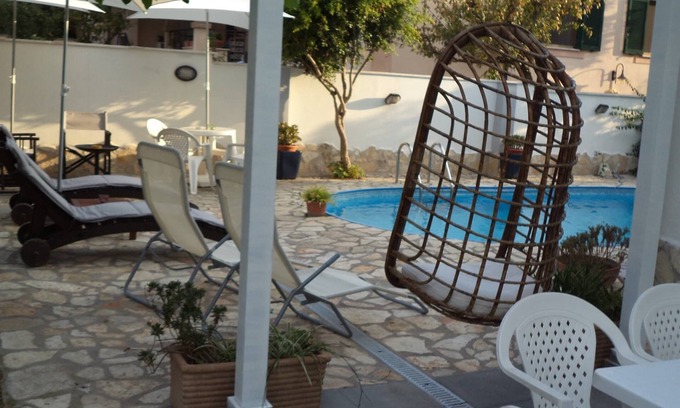 Ostia Antica Cama Y Desayuno | Gens Mundi B&B