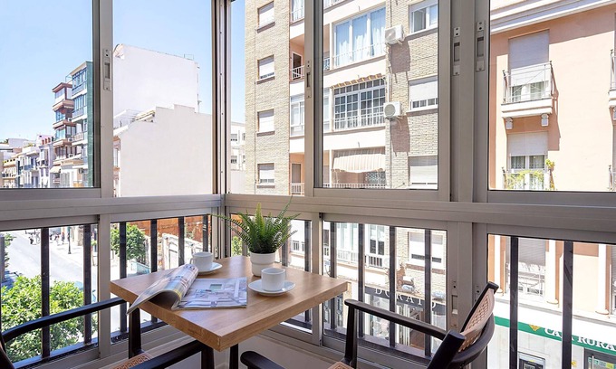 La Victoria Apartamento | Genteel Home Victoria