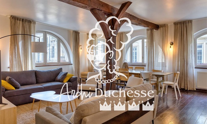 Quartier Pasteur Apartamento | Geoffroy, sublime duplex à proximité de la place du vieux marché