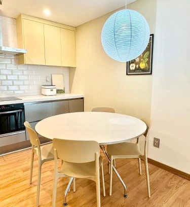 Songpo-ri Apartamento | Geoje Notre Maison Large Up to 10 Guests, Near Beach