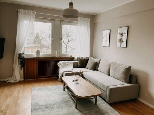 Frohnhausen Apartamento | Geräumig, zentral, Messe nah! BE1R